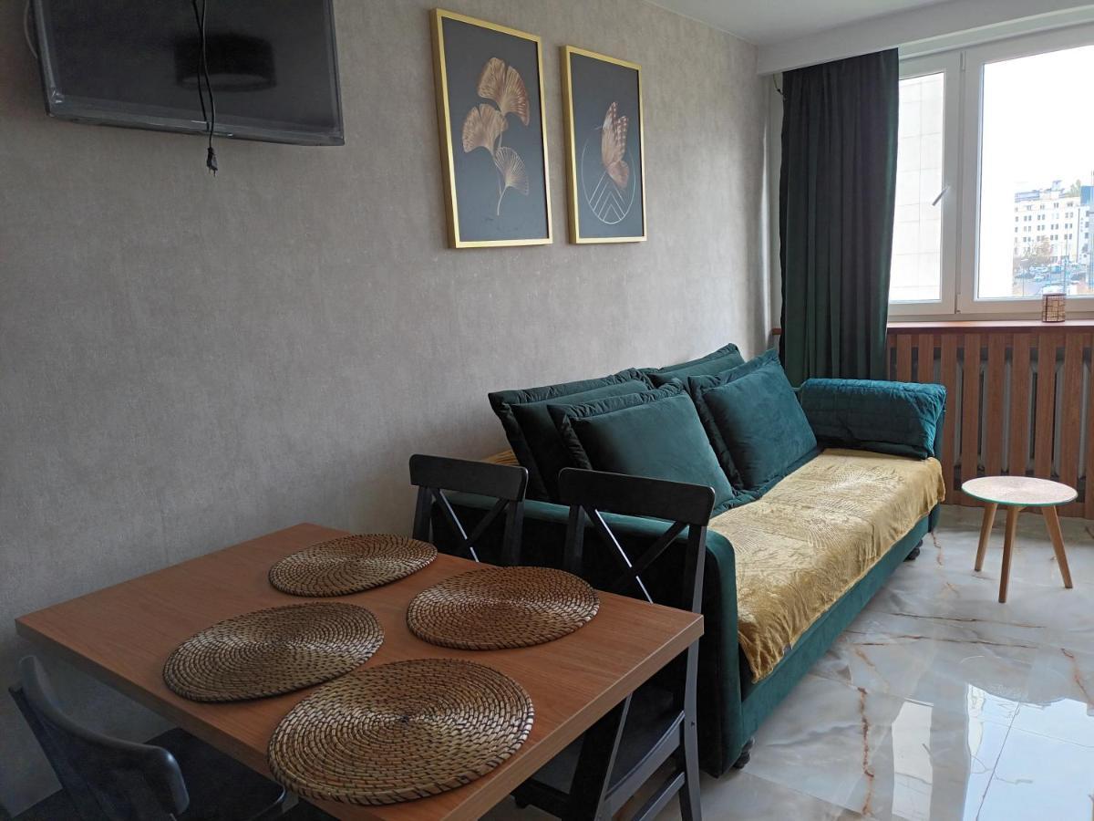 Green Apartament W Centrum Varşovia Exterior foto